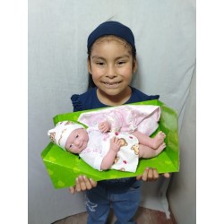 Promo Muñeca Bebe de Goma Suave con Su Coche Baston