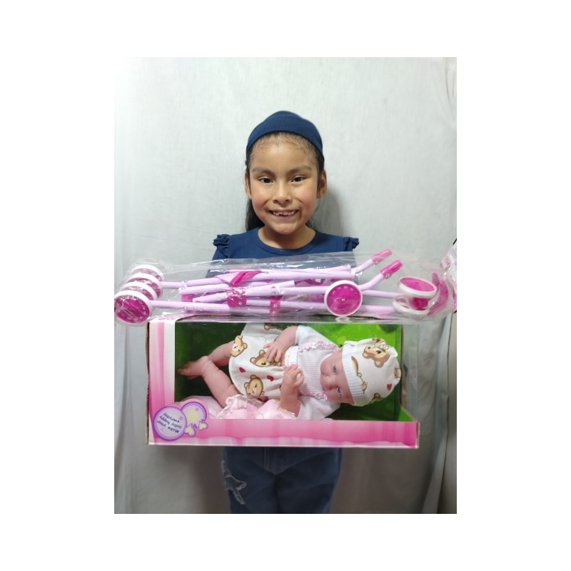 Promo Muñeca Bebe de Goma Suave con Su Coche Baston