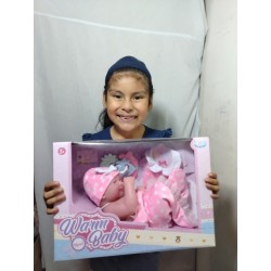 Promo Muñeca Bebe de Goma Suave con Su Coche Baston